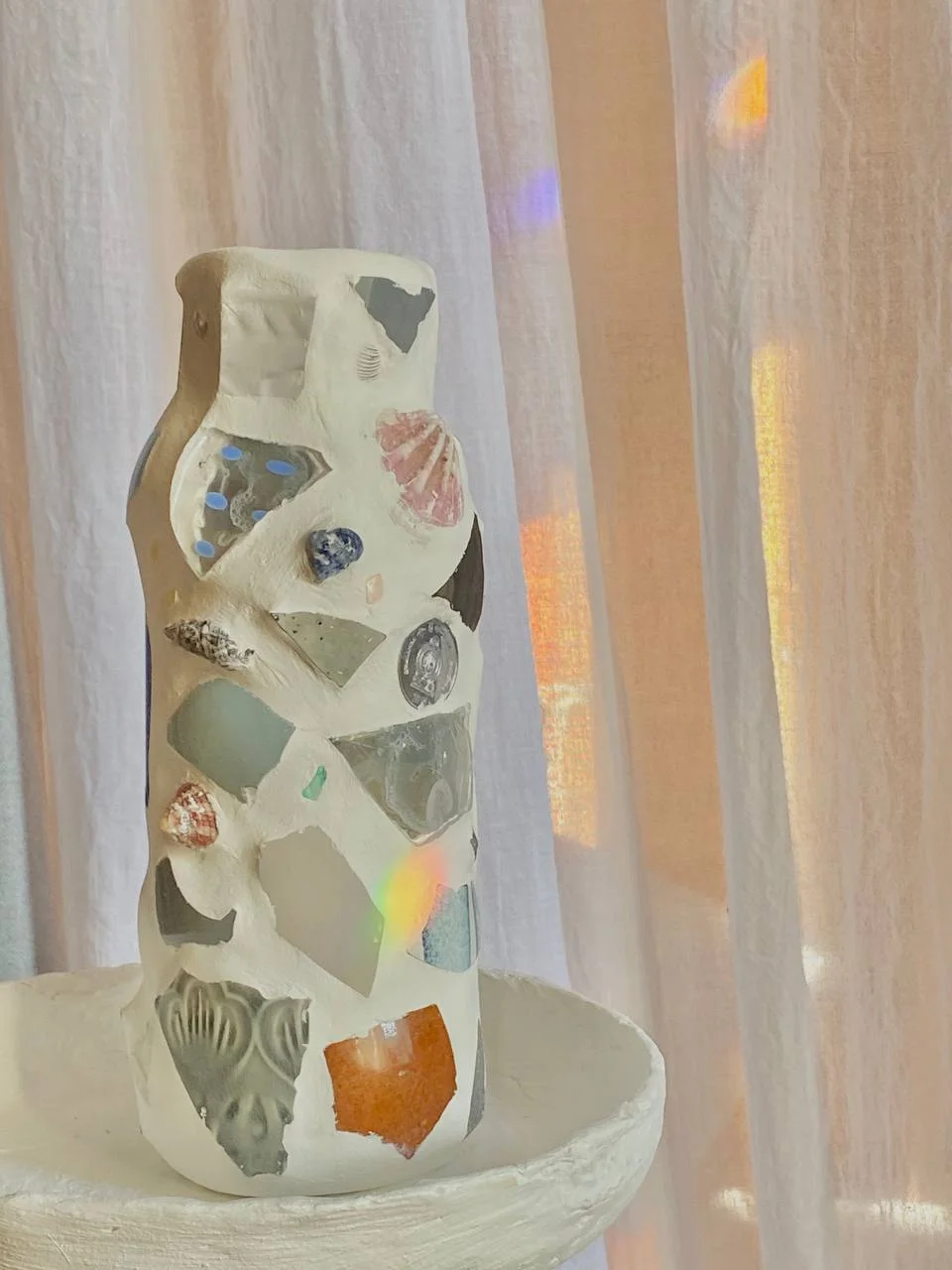 Авторская ваза Terra Caeli ручной работы в интерьере